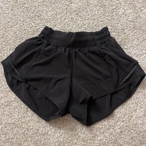 Lululemon black Hotty hots size 0